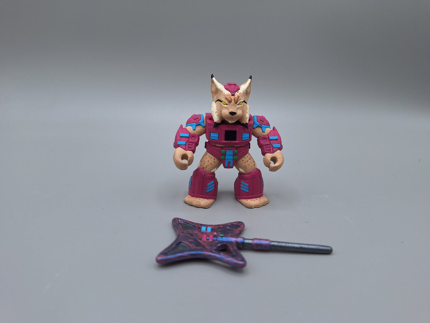 Lacerating Lynx by Battle Beasts Redux (Pink armor)