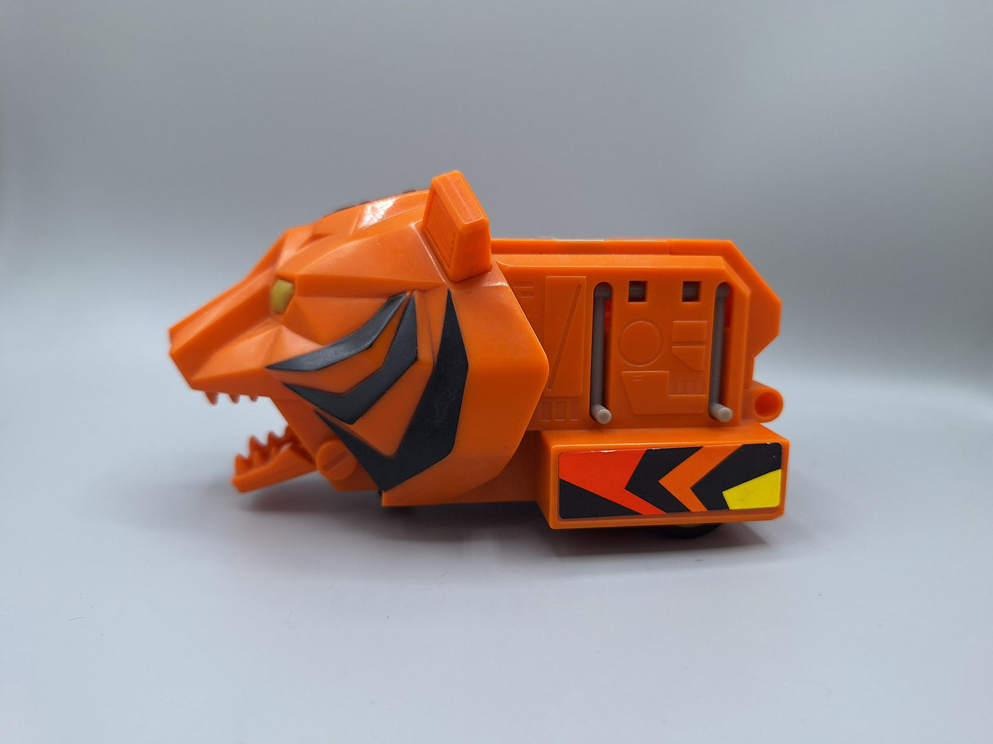 Tearin' Tiger War Chariot Good- Great Condition