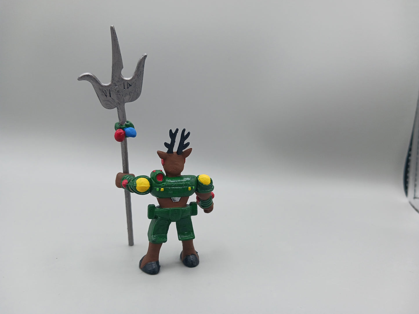 Rudolph the Red Nose Reindeer W/Weapon
