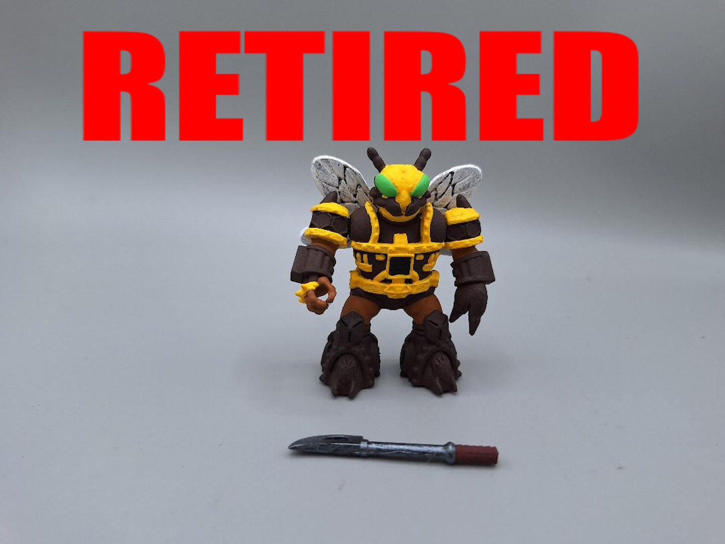 MOTU Buzz Off