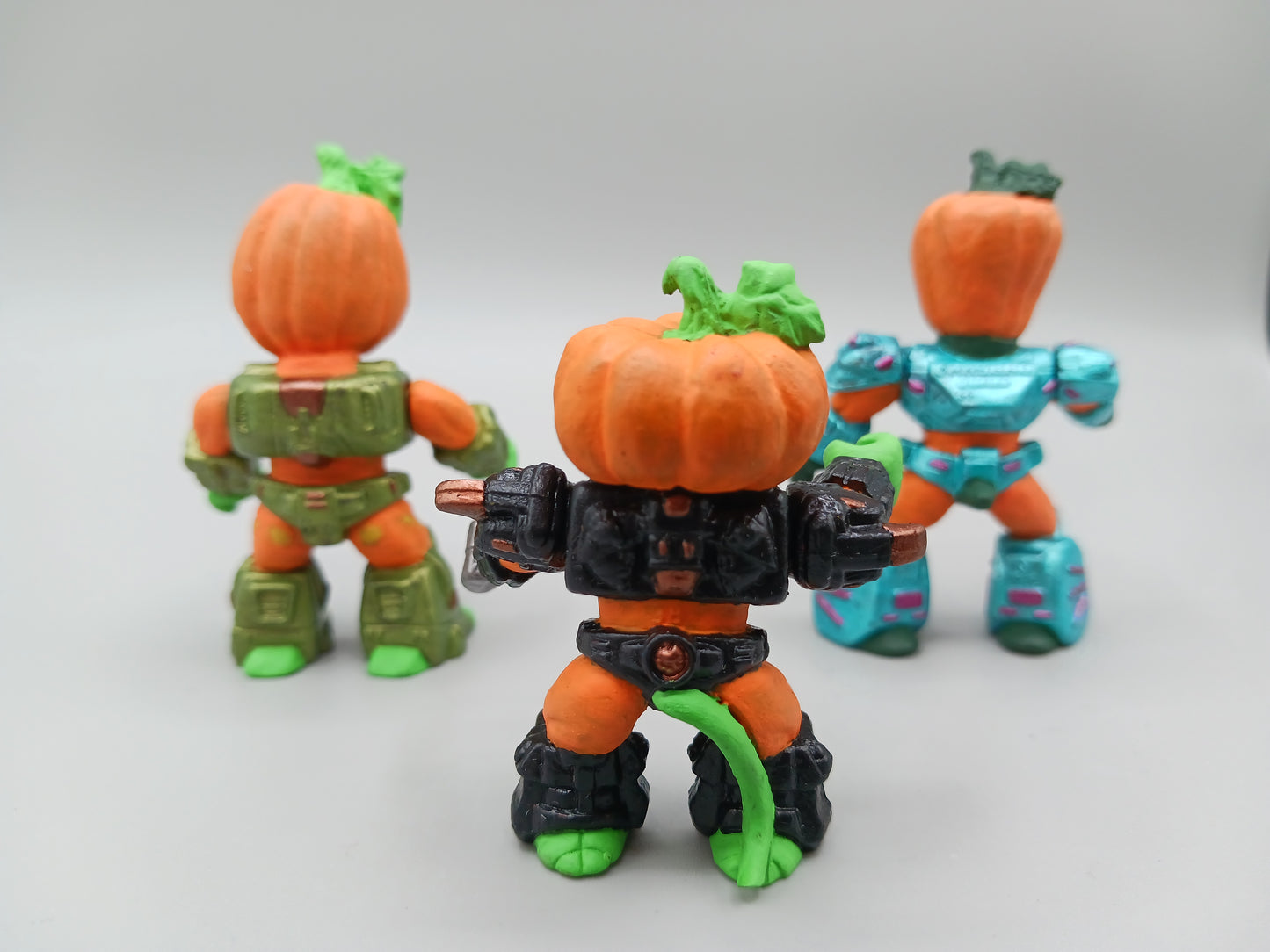 Pumpkin Patch of Jack-O-Lanterns (3 Battle Beasts)