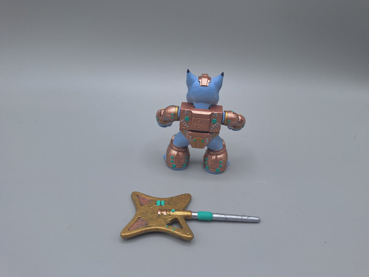 Lacerating Lynx by Battle Beasts Redux (Blue fur, Aztec paint scheme)