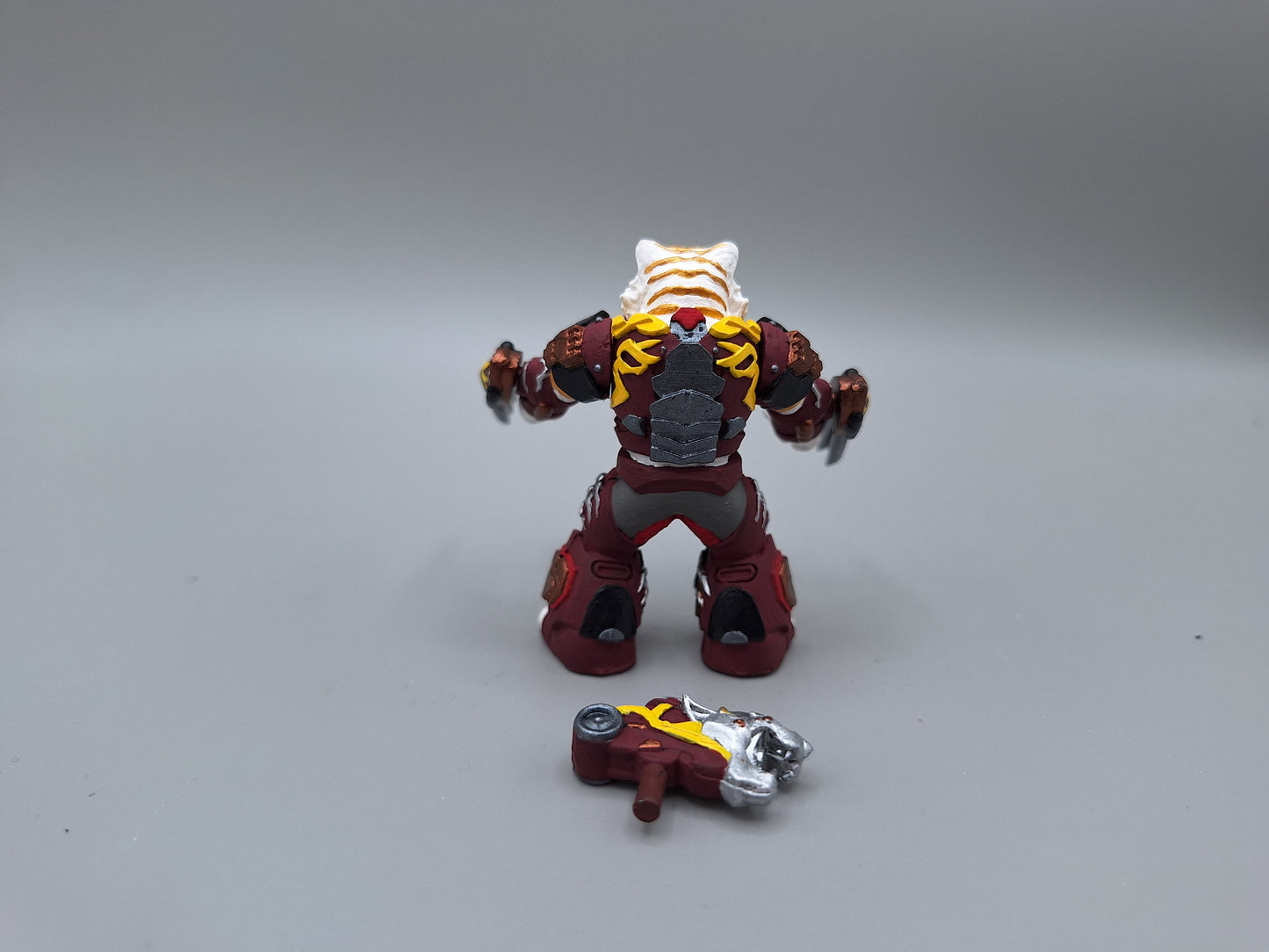 Terminus Tiger White