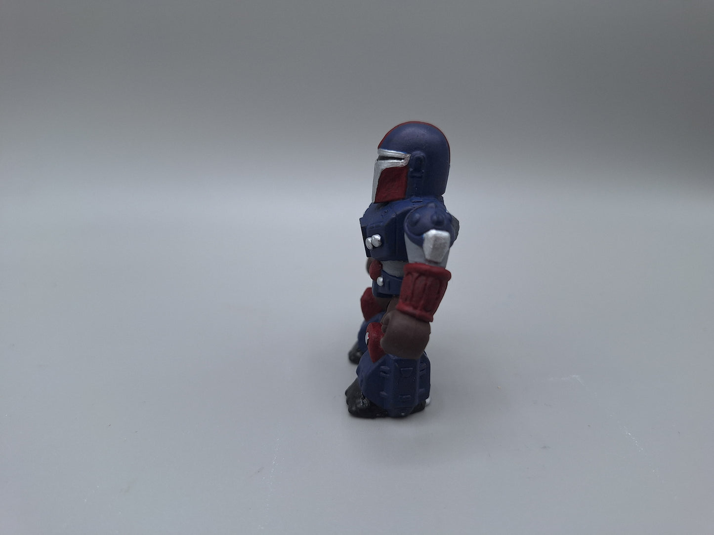 SW Beast Mandalorian Re/Blue